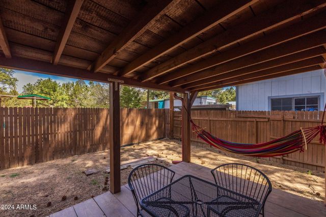 2074 THOUSAND PINES Drive, Overgaard, AZ 85933