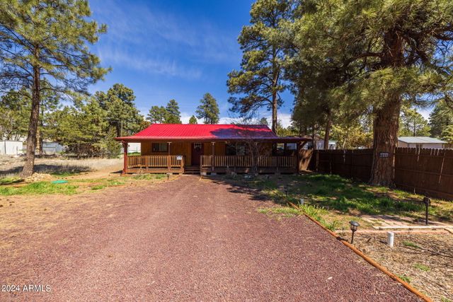 2074 THOUSAND PINES Drive, Overgaard, AZ 85933