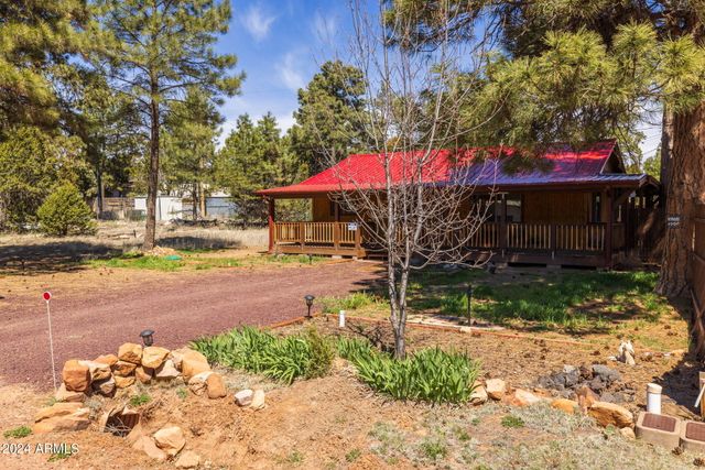 2074 THOUSAND PINES Drive, Overgaard, AZ 85933