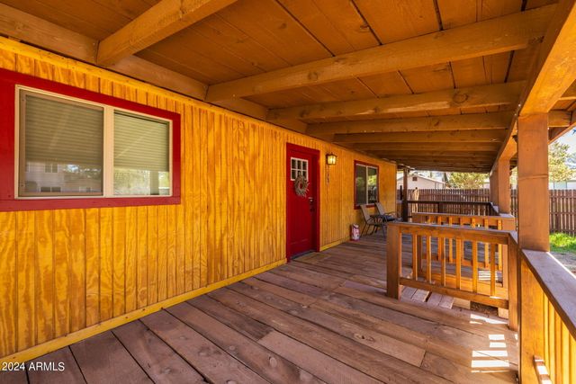 2074 THOUSAND PINES Drive, Overgaard, AZ 85933