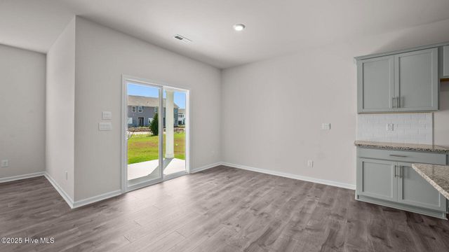 1424 Green Ridge Drive, Winterville, NC 28590