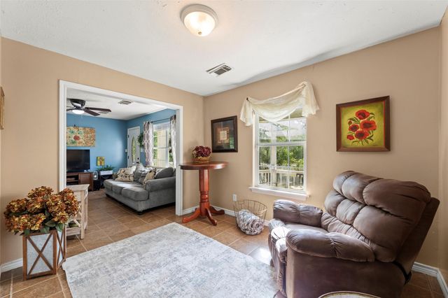 437 County Road 165 Drive, Boling, TX 77420