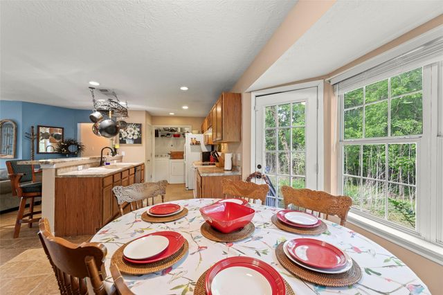 437 County Road 165 Drive, Boling, TX 77420