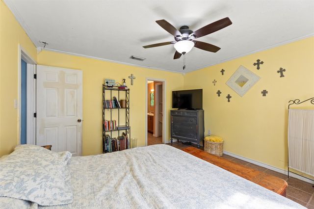 437 County Road 165 Drive, Boling, TX 77420