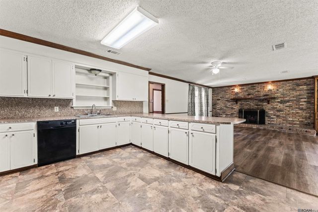 11974 Sullivan Rd, Baton Rouge, LA 70818