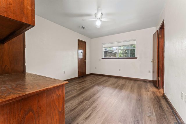 11974 Sullivan Rd, Baton Rouge, LA 70818