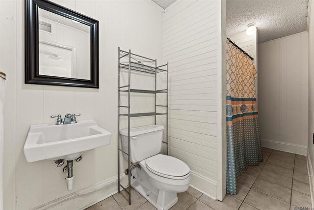 11974 Sullivan Rd, Baton Rouge, LA 70818