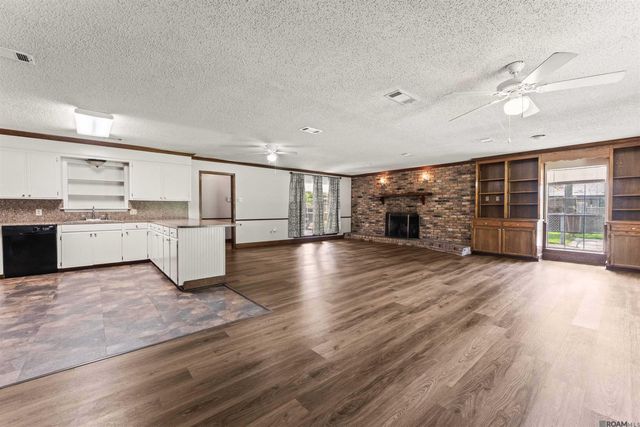 11974 Sullivan Rd, Baton Rouge, LA 70818