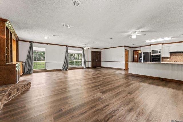 11974 Sullivan Rd, Baton Rouge, LA 70818