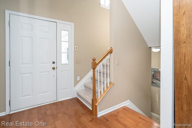 5936 Creekside Drive 87, Troy, MI 48085
