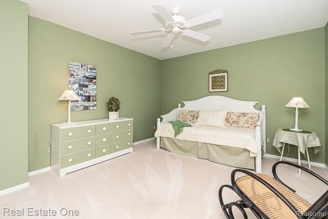 5936 Creekside Drive 87, Troy, MI 48085