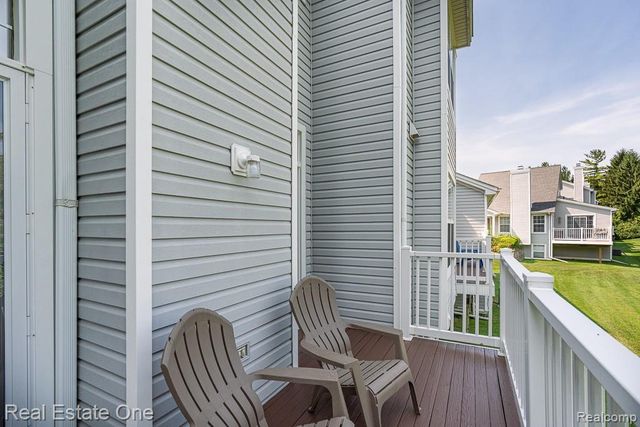 5936 Creekside Drive 87, Troy, MI 48085