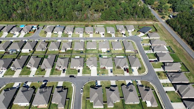 356 Long Hill Dr, Sulphur, LA 70665