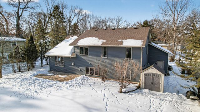 800 Griffin Avenue, Mahtomedi, MN 55115