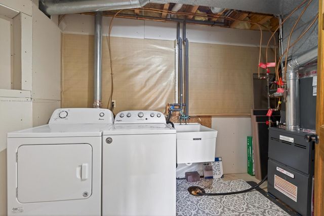 800 Griffin Avenue, Mahtomedi, MN 55115