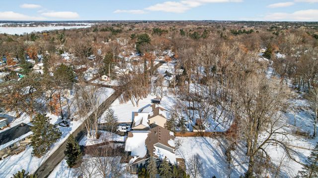 800 Griffin Avenue, Mahtomedi, MN 55115