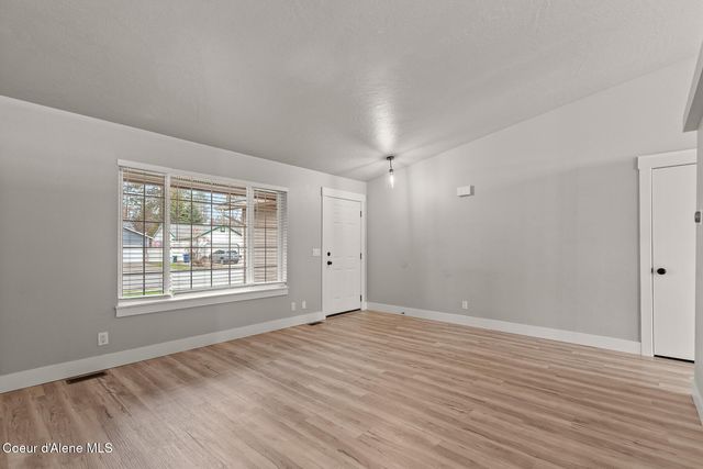 6314 N Centennial Dr, Coeur D'alene, ID 83815