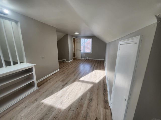 15335 Vaughan Street, Detroit, MI 48223