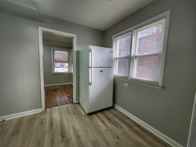 15335 Vaughan Street, Detroit, MI 48223