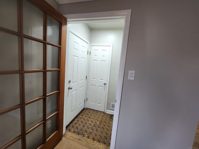 15335 Vaughan Street, Detroit, MI 48223