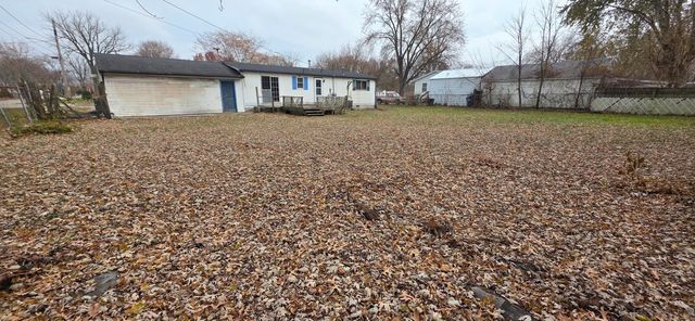 2412 Howard Street, Lake Station, IN 46405