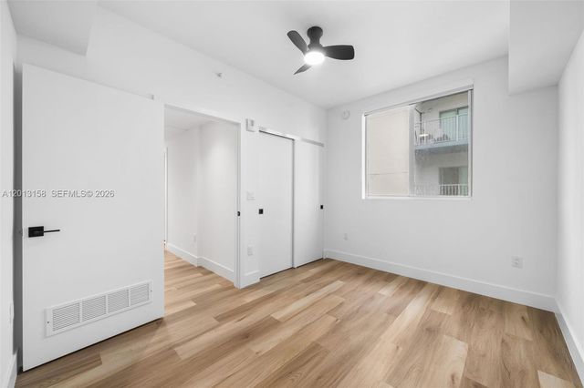 650 SW 1st St 306, Miami, FL 33130