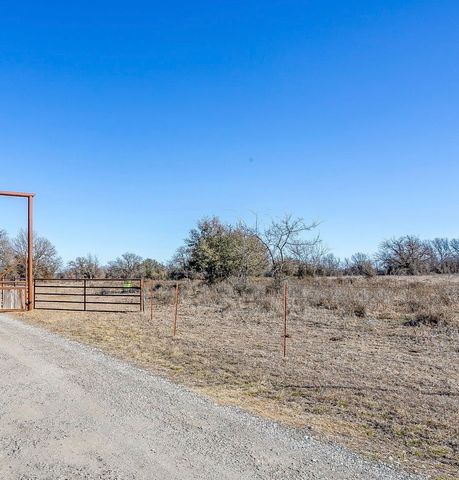 15 Acres FM 2210, Bridgeport, TX 76426