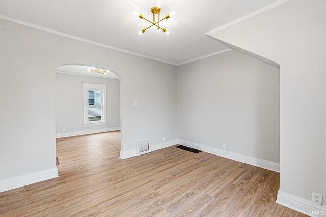 1434 E 4th Street, Mishawaka, IN 46544