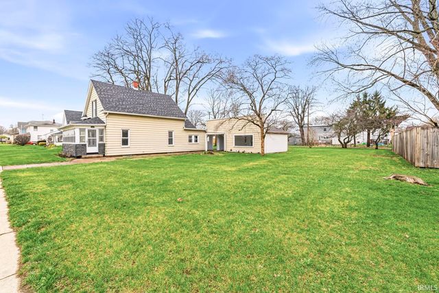 1434 E 4th Street, Mishawaka, IN 46544