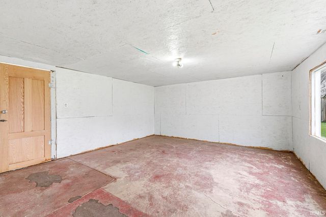 1434 E 4th Street, Mishawaka, IN 46544