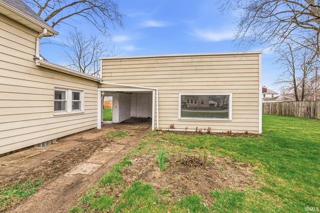 1434 E 4th Street, Mishawaka, IN 46544