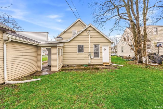 1434 E 4th Street, Mishawaka, IN 46544
