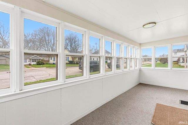 1434 E 4th Street, Mishawaka, IN 46544