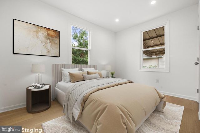 404 70TH PL, Capitol Heights, MD 20743