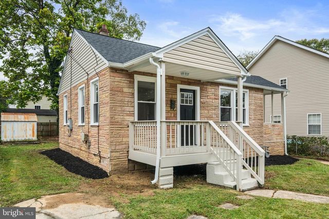 404 70TH PL, Capitol Heights, MD 20743