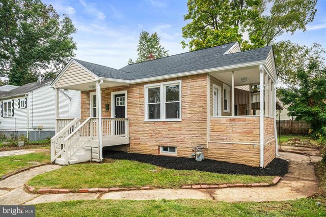 404 70TH PL, Capitol Heights, MD 20743