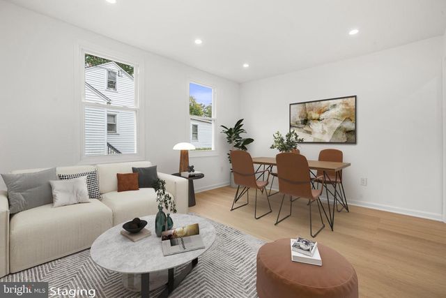 404 70TH PL, Capitol Heights, MD 20743