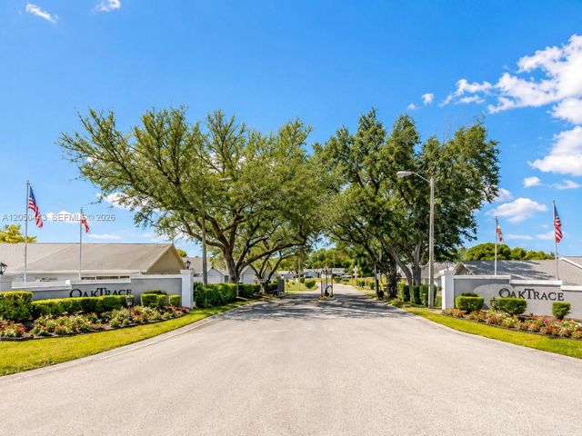 10409 SW 85th Ct, Ocala, FL 34481