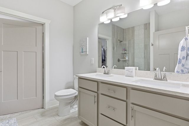 509 NW Somerset Court, Ankeny, IA 50023