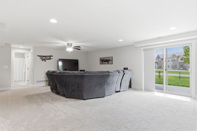 509 NW Somerset Court, Ankeny, IA 50023