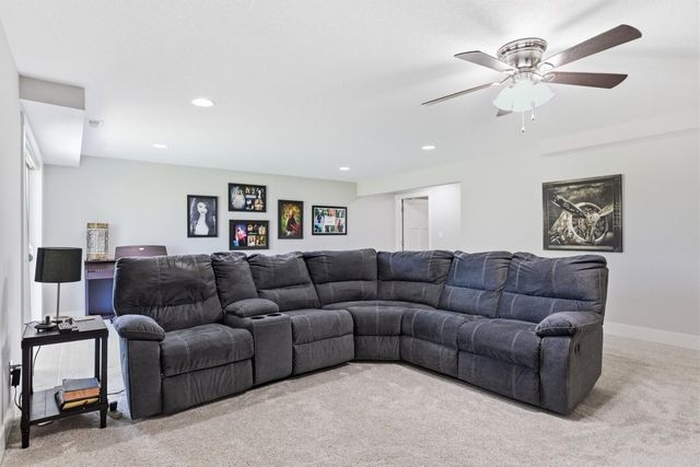 509 NW Somerset Court, Ankeny, IA 50023