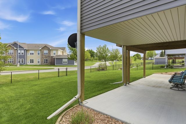 509 NW Somerset Court, Ankeny, IA 50023