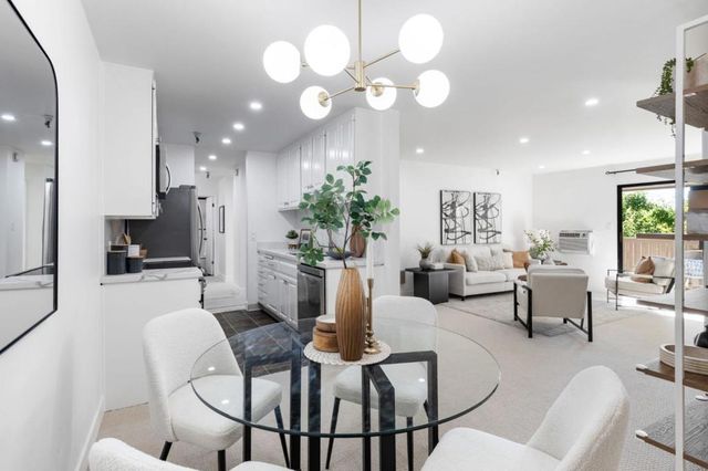 400 Ortega Avenue 301, Mountain View, CA 94040