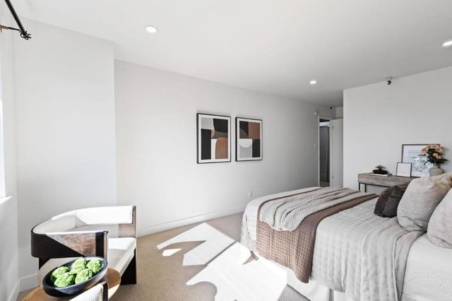 400 Ortega Avenue 301, Mountain View, CA 94040