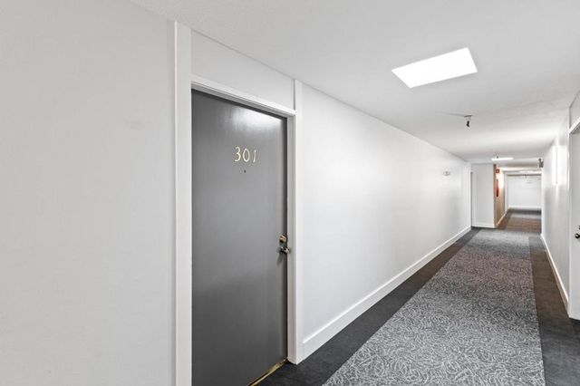 400 Ortega Avenue 301, Mountain View, CA 94040