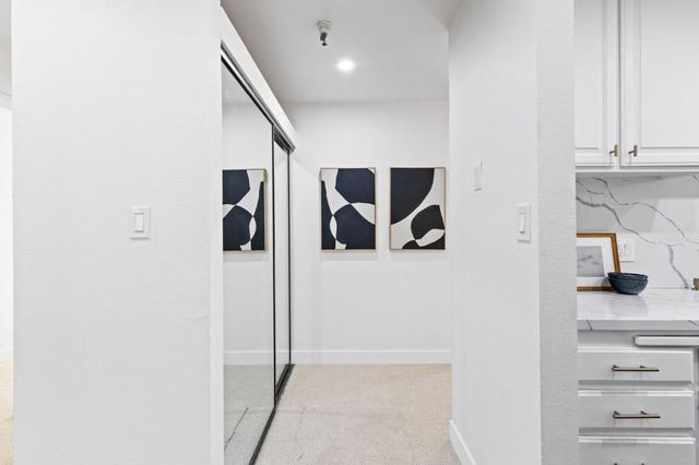 400 Ortega Avenue 301, Mountain View, CA 94040