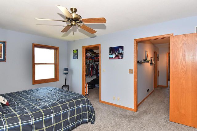 1232 Sunnyridge ROAD, Pewaukee, WI 53072