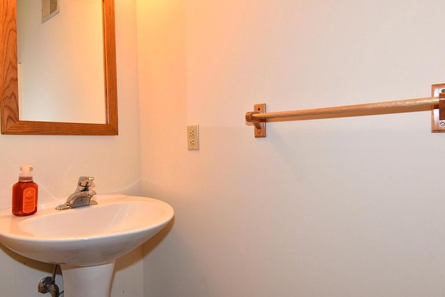 1232 Sunnyridge ROAD, Pewaukee, WI 53072