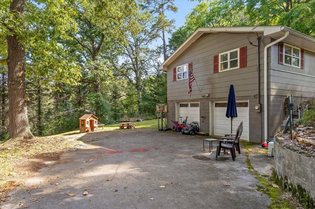 2211 Dividing Ridge Cemetery Road, Soddy Daisy, TN 37379