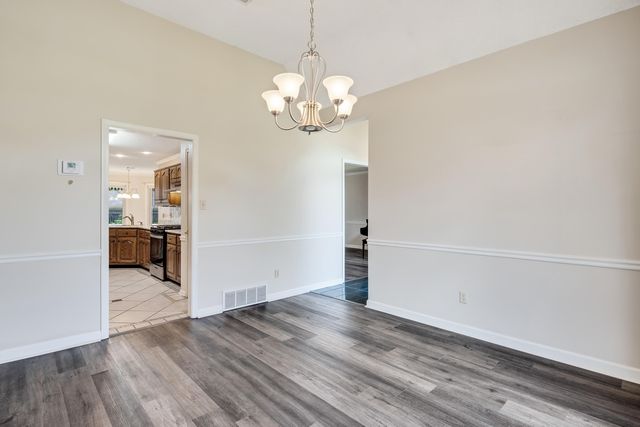 3565 EARLYNN DR, Bartlett, TN 38133